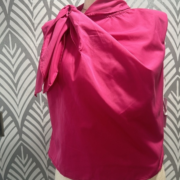 NWT Roomates pink side now tie top - Picture 9 of 13